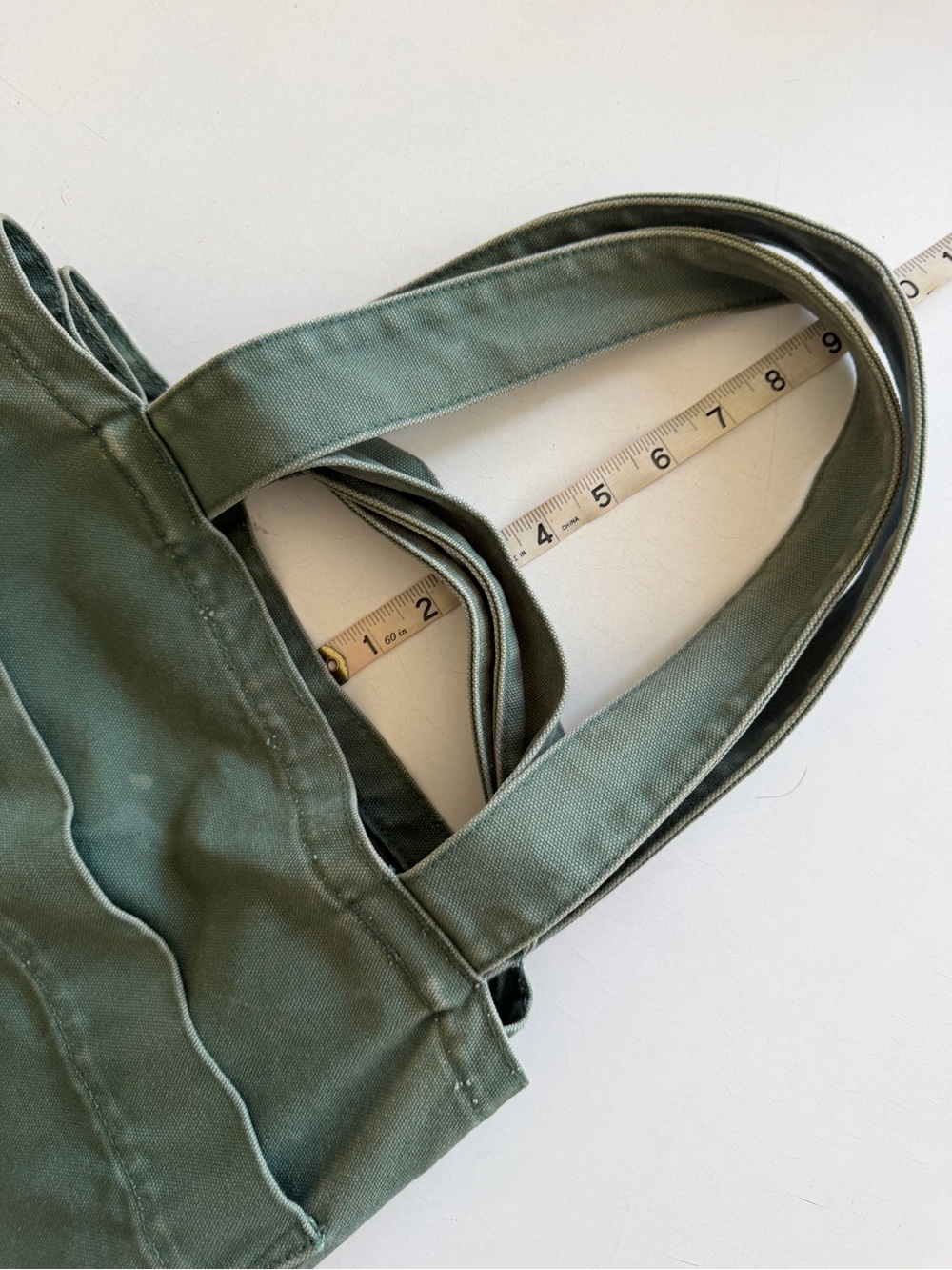 BAGGU Large Canvas Tote in Khaki - Picture 4 of 13